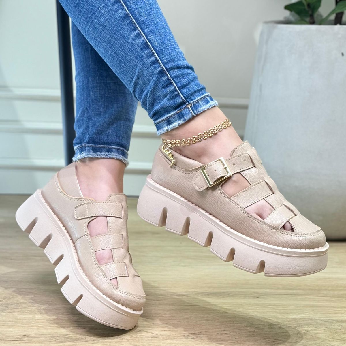 Zapatilla Mafalda Velez